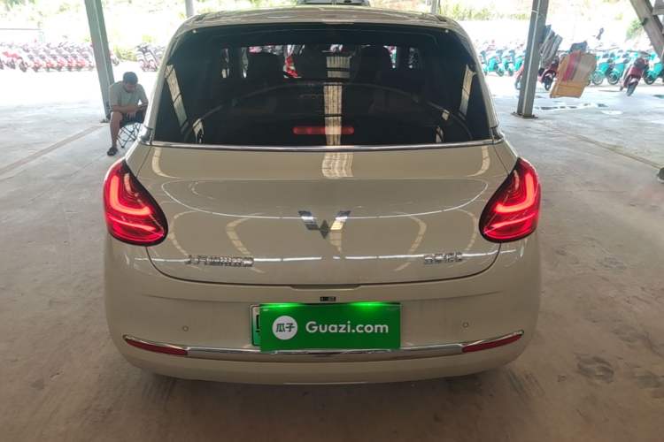Used Wuling Bingo 2024 333 km Enjoyment Version Rear