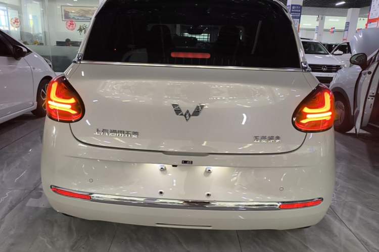 Used Wuling Bingo 2024 333 km Enjoyment Version Rear