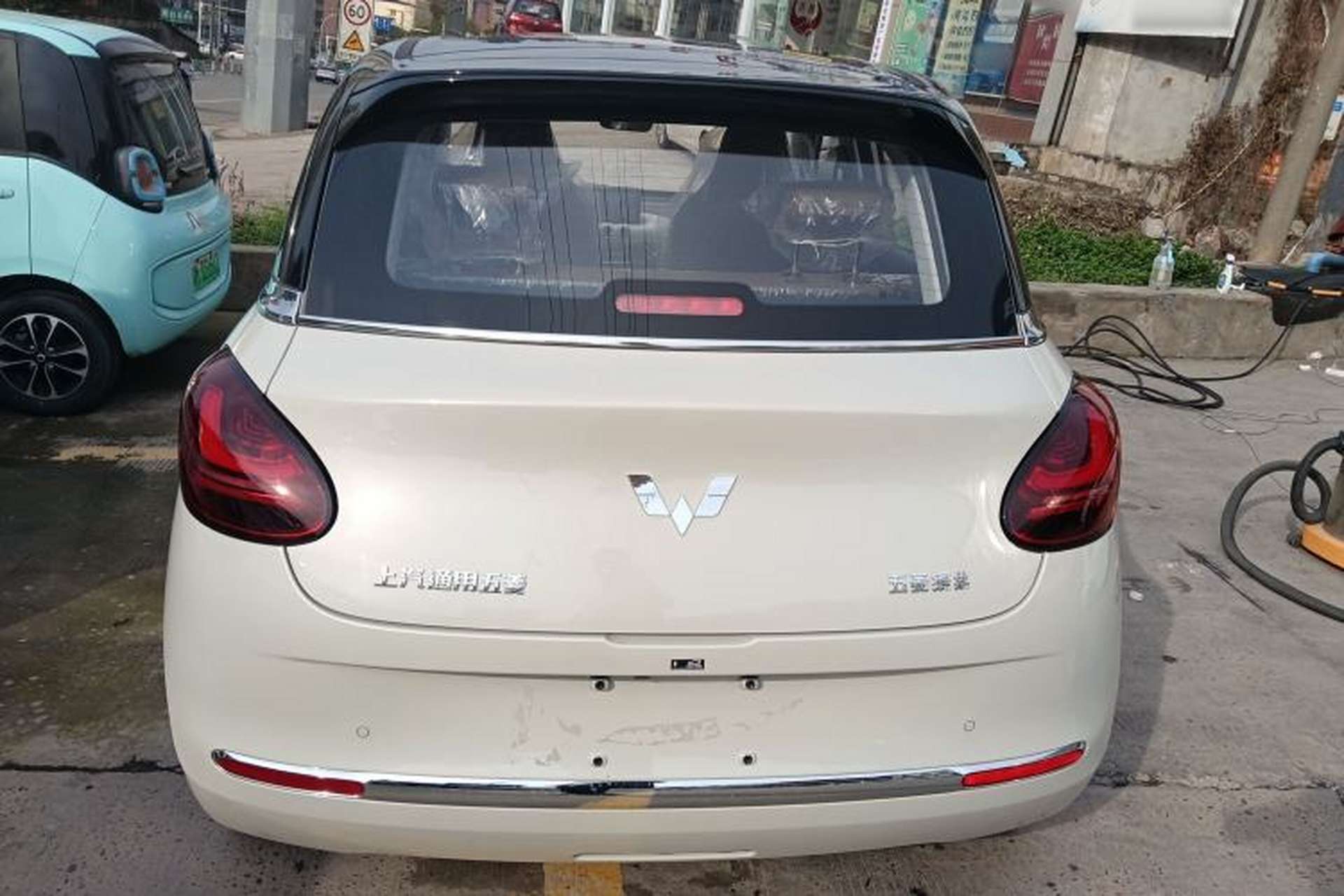 Used Wuling Bingo 2024 333 km Enjoyment Version Rear