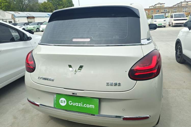 Used Wuling Bingo 2024 333 km Enjoyment Version Rear