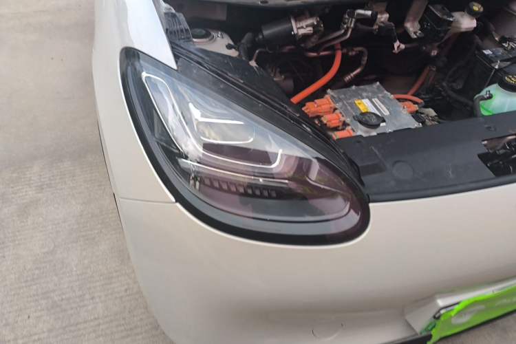 Used Wuling Bingo 2024 333 km Enjoyment Version Right Front Headlight