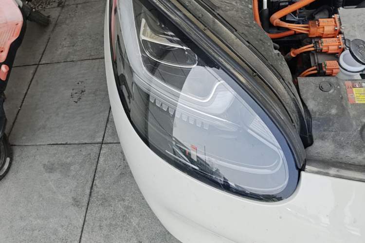 Used Wuling Bingo 2024 333 km Enjoyment Version Right Front Headlight