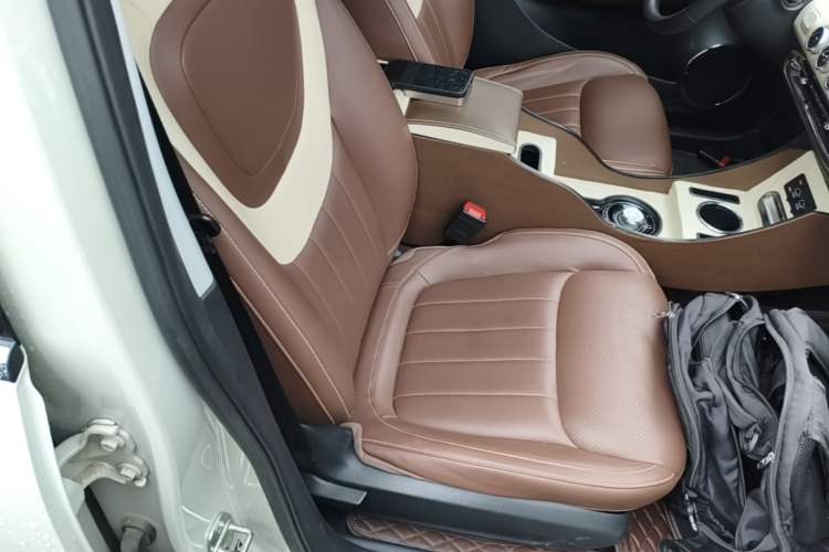 Used Wuling Bingo 2024 333 km Enjoyment Version Right Front Seat