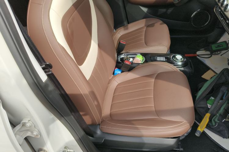 Used Wuling Bingo 2024 333 km Enjoyment Version Right Front Seat