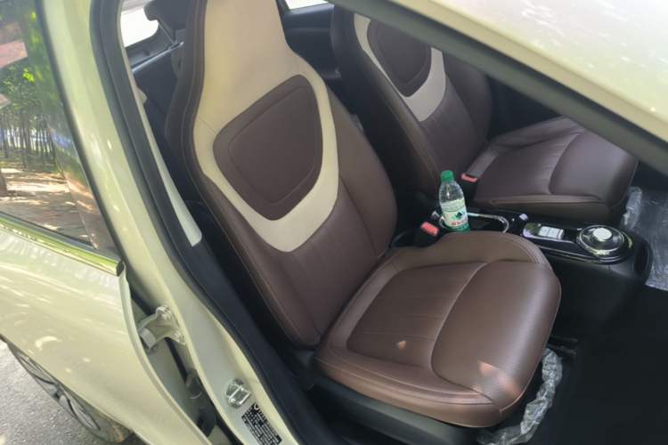 Used Wuling Bingo 2024 333 km Enjoyment Version Right Front Seat