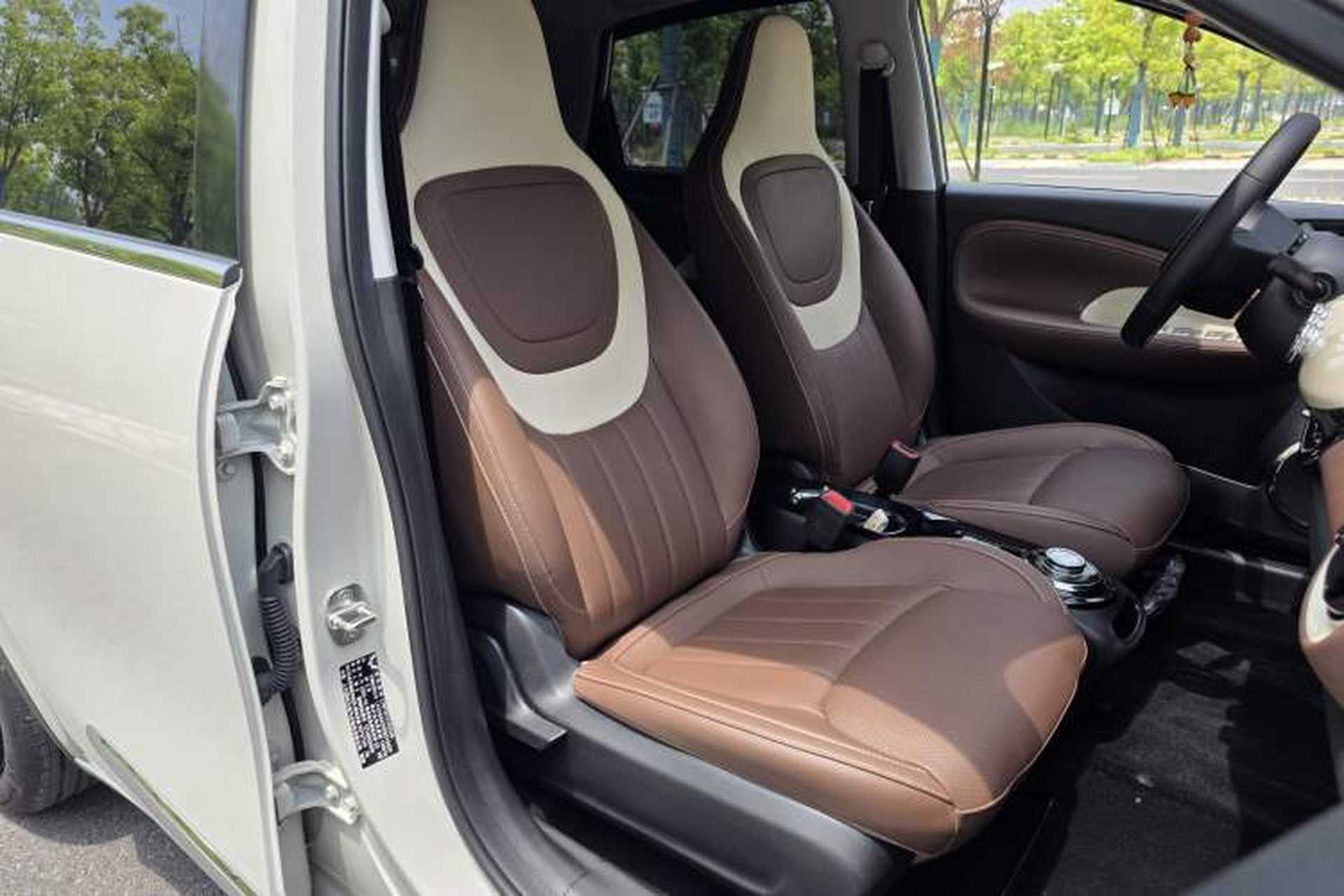 Used Wuling Bingo 2024 333 km Enjoyment Version Right Front Seat