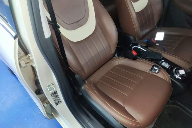 Used Wuling Bingo 2024 333 km Enjoyment Version Right Front Seat
