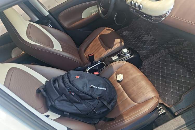 Used Wuling Bingo 2024 333 km Enjoyment Version Right Front Seat