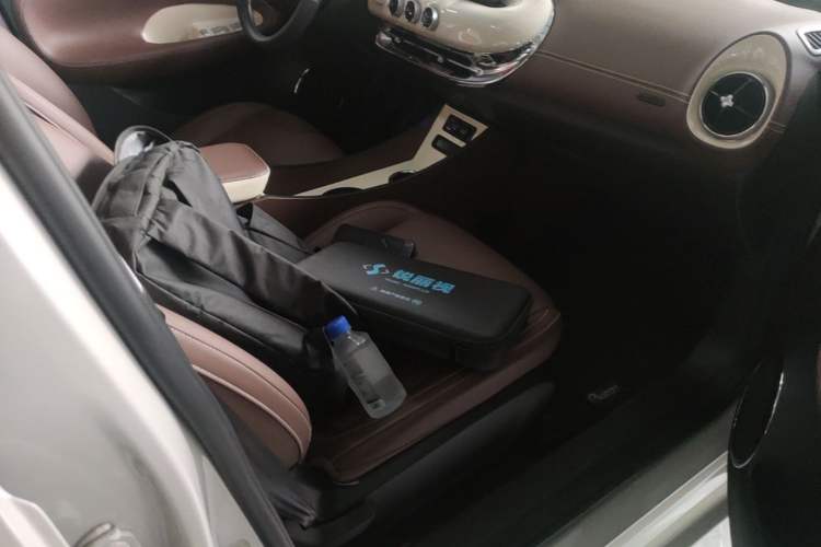 Used Wuling Bingo 2024 333 km Enjoyment Version Right Front Seat