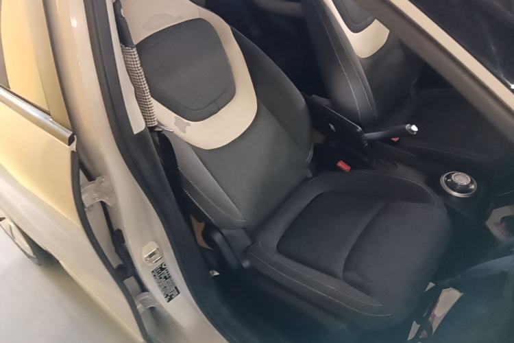 Used Wuling Bingo 2024 203km Light Edition Right Front Seat