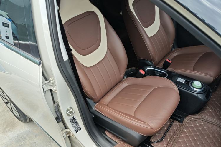 Used Wuling Bingo 2024 333 km Enjoyment Version Right Front Seat
