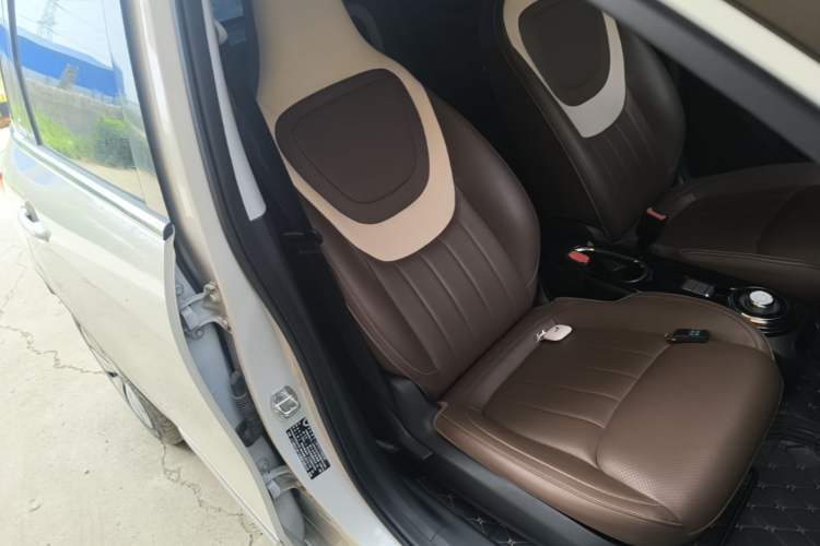 Used Wuling Bingo 2024 333 km Enjoyment Version Right Front Seat