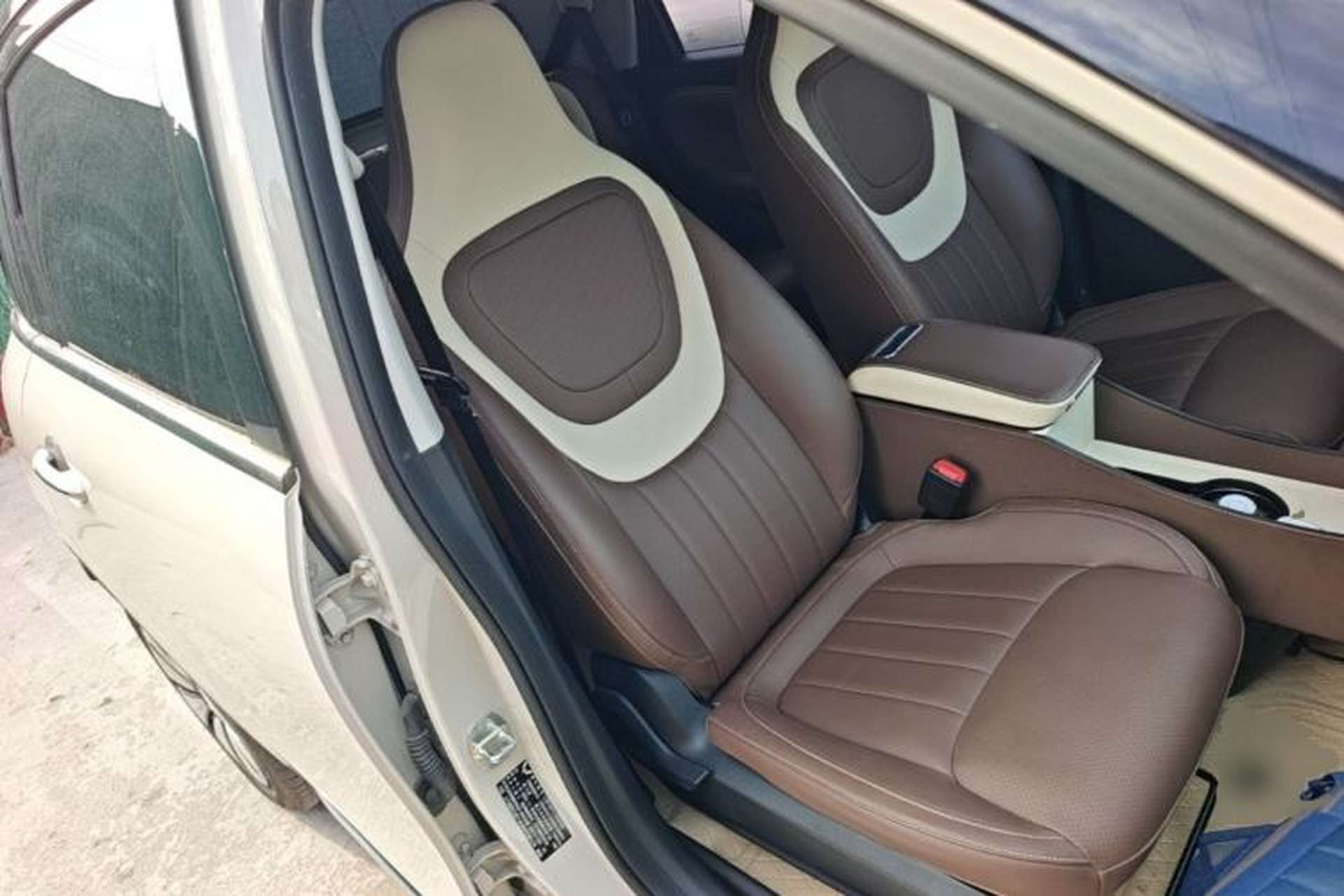 Used Wuling Bingo 2024 333 km Enjoyment Version Right Front Seat