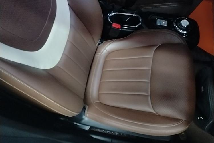 Used Wuling Bingo 2024 333 km Enjoyment Version Right Front Seat