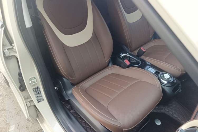 Used Wuling Bingo 2024 333 km Enjoyment Version Right Front Seat