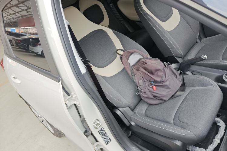 Used Wuling Bingo 2024 203km Light Edition Right Front Seat