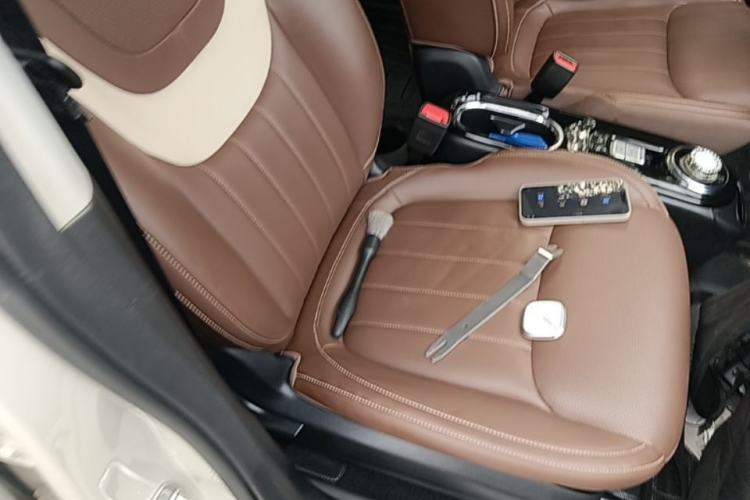 Used Wuling Bingo 2024 333 km Enjoyment Version Right Front Seat