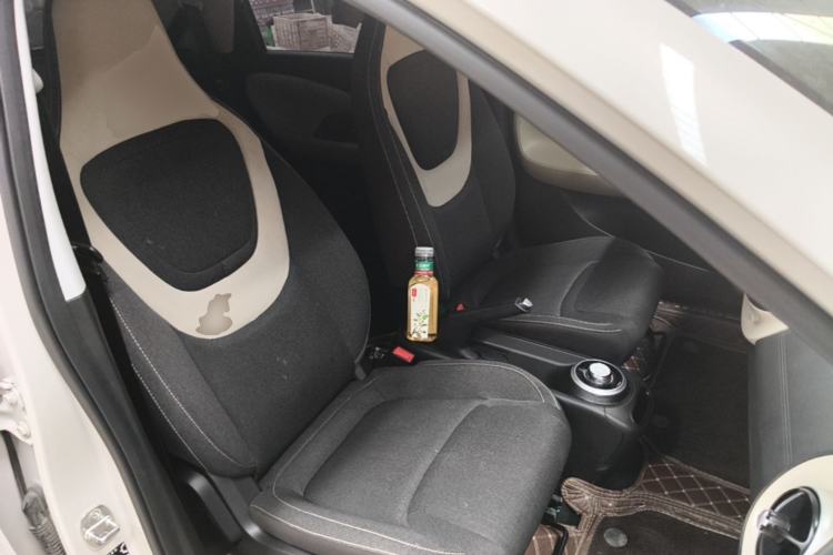 Used Wuling Bingo 2024 203km Light Edition Right Front Seat