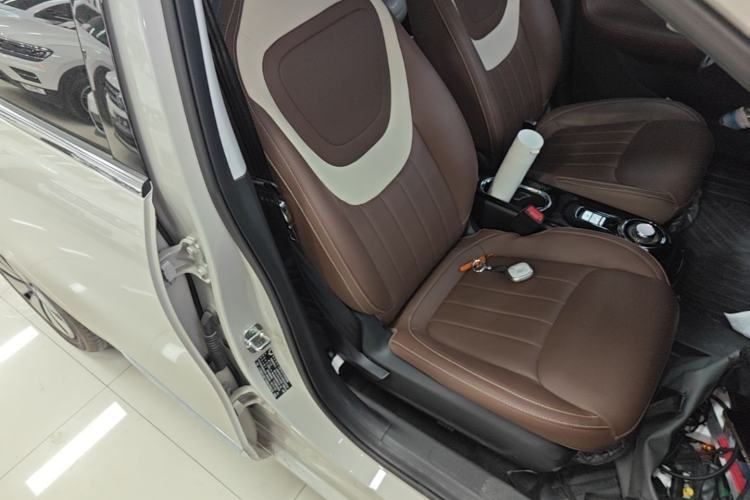 Used Wuling Bingo 2024 333 km Enjoyment Version Right Front Seat
