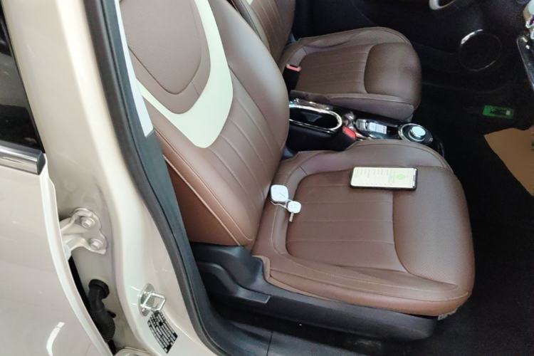 Used Wuling Bingo 2024 333 km Enjoyment Version Right Front Seat