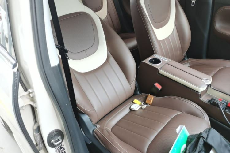 Used Wuling Bingo 2024 333 km Enjoyment Version Right Front Seat