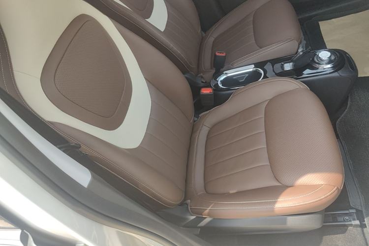 Used Wuling Bingo 2024 333 km Enjoyment Version Right Front Seat