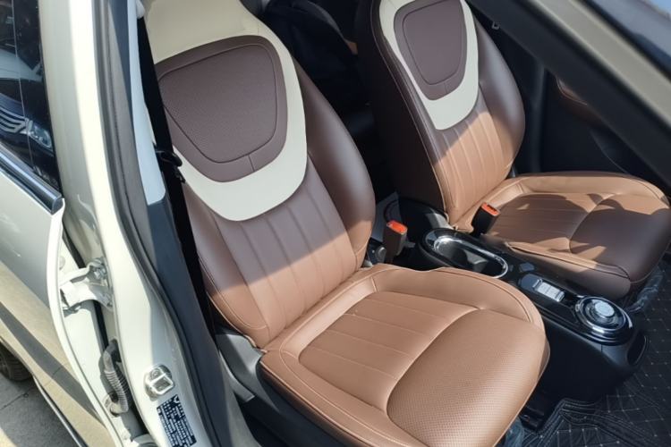 Used Wuling Bingo 2024 333 km Enjoyment Version Right Front Seat