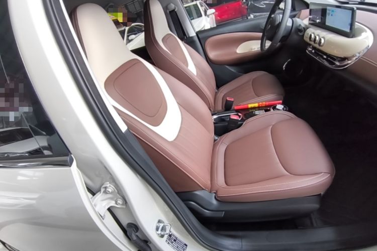 Used Wuling Bingo 2024 333 km Enjoyment Version Right Front Seat