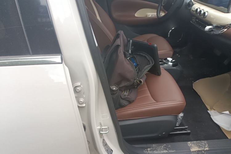 Used Wuling Bingo 2024 333 km Enjoyment Version Right Front Seat