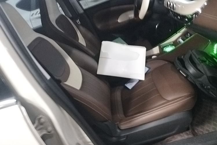 Used Wuling Bingo 2024 333 km Enjoyment Version Right Front Seat