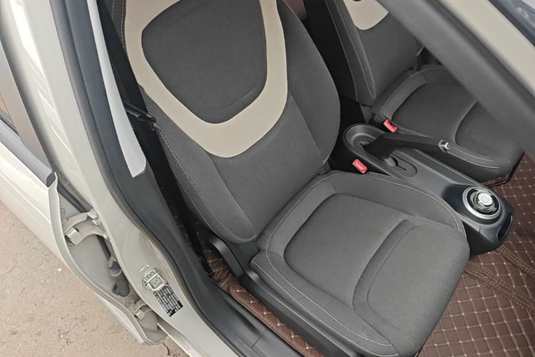 Used Wuling Bingo 2024 203km Light Edition Right Front Seat