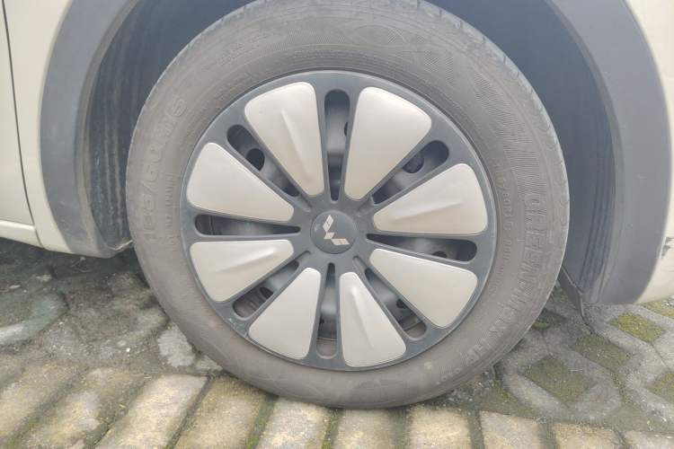 Used Wuling Bingo 2024 333 km Enjoyment Version Right Front Wheel Hub