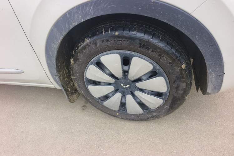 Used Wuling Bingo 2024 333 km Enjoyment Version Right Front Wheel Hub