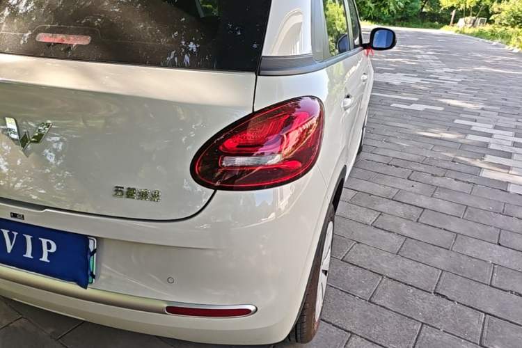 Used Wuling Bingo 2024 203km Light Edition Right Rear Taillight