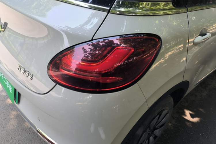 Used Wuling Bingo 2024 333 km Enjoyment Version Right Rear Taillight
