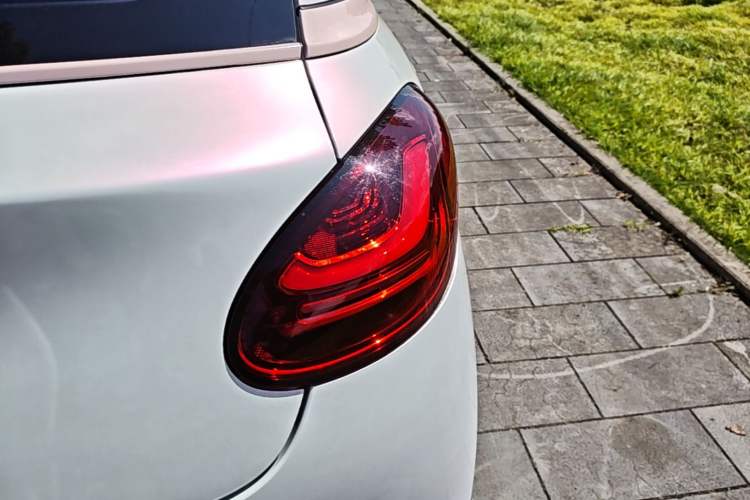 Used Wuling Bingo 2024 333 km Enjoyment Version Right Rear Taillight