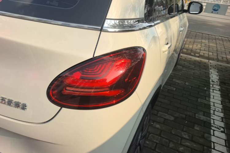 Used Wuling Bingo 2024 333 km Enjoyment Version Right Rear Taillight