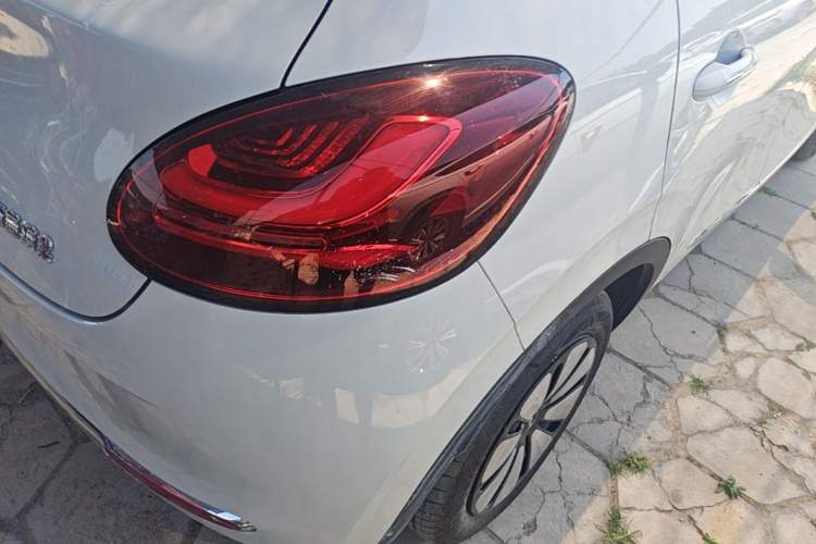 Used Wuling Bingo 2024 333 km Enjoyment Version Right Rear Taillight