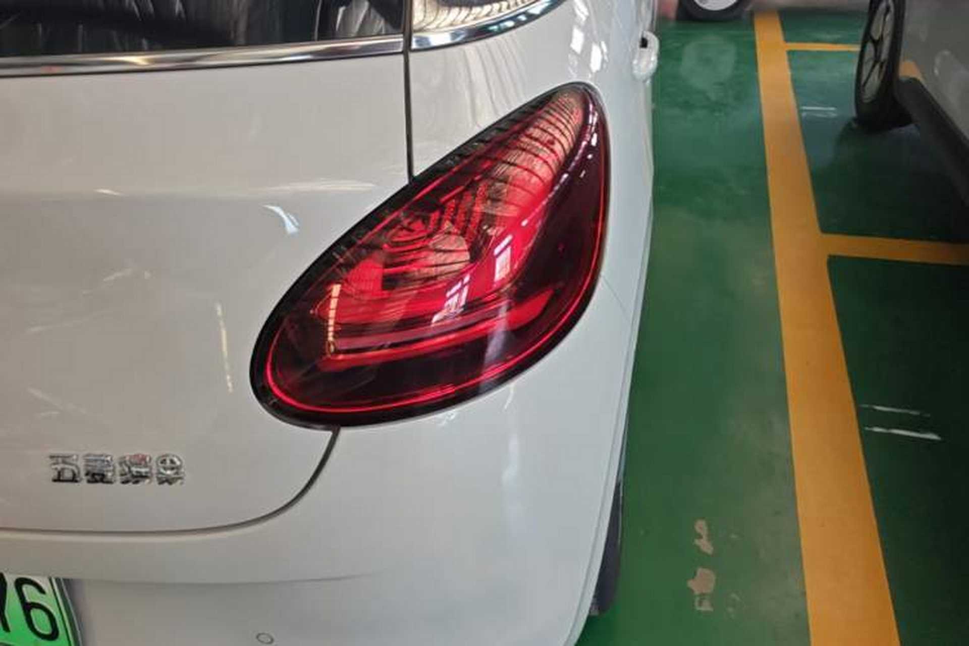 Used Wuling Bingo 2024 333 km Enjoyment Version Right Rear Taillight