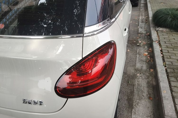 Used Wuling Bingo 2024 333 km Lingxi Connected Version Right Rear Taillight