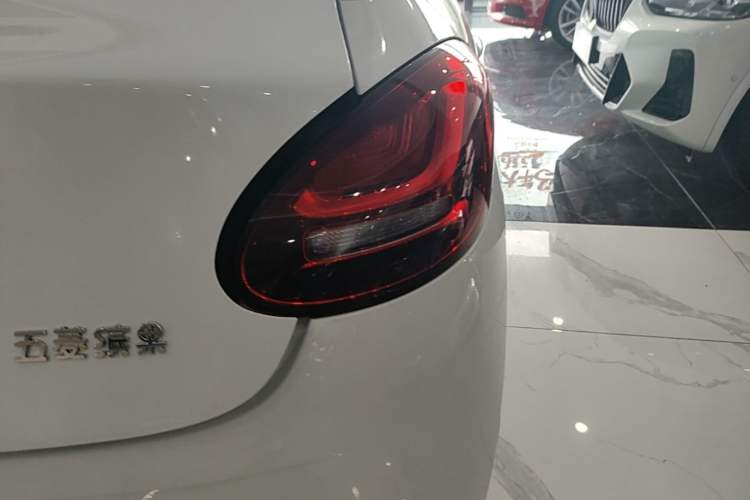 Used Wuling Bingo 2024 203km Light Edition Right Rear Taillight