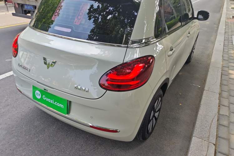 Used Wuling Bingo 2024 333 km Enjoyment Version Right Rear Taillight