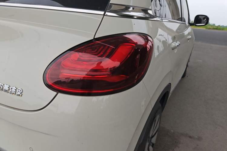 Used Wuling Bingo 2024 333 km Enjoyment Version Right Rear Taillight