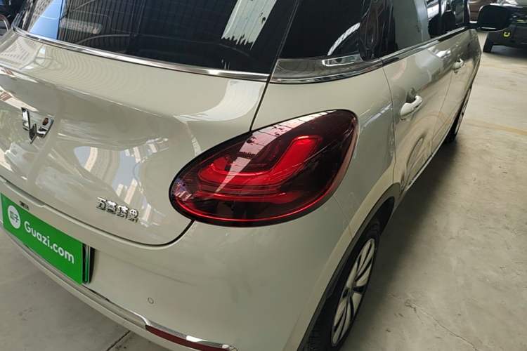 Used Wuling Bingo 2024 333 km Enjoyment Version Right Rear Taillight