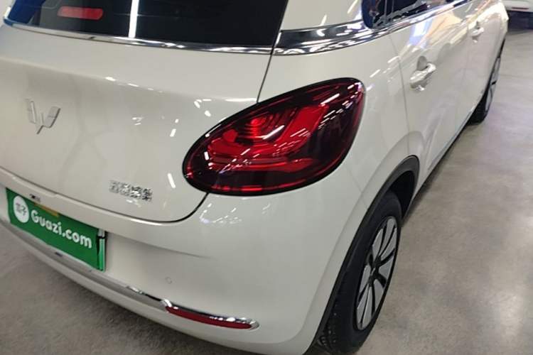 Used Wuling Bingo 2024 333 km Enjoyment Version Right Rear Taillight