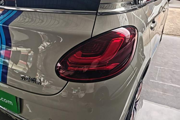 Used Wuling Bingo 2024 333 km Enjoyment Version Right Rear Taillight