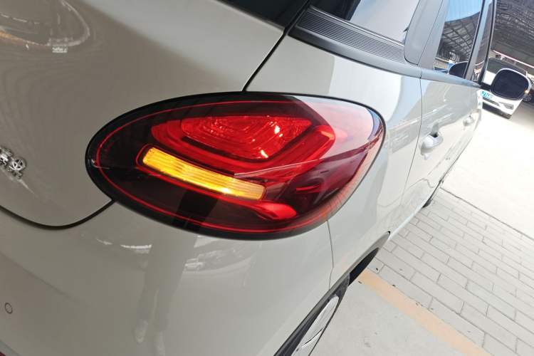 Used Wuling Bingo 2024 203km Light Edition Right Rear Taillight