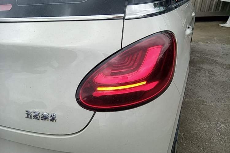 Used Wuling Bingo 2024 333 km Enjoyment Version Right Rear Taillight