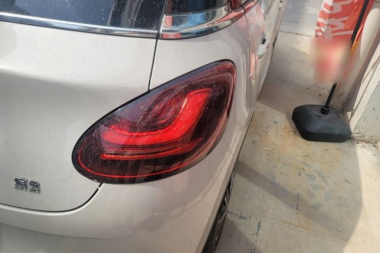 Used Wuling Bingo 2024 333 km Lingxi Connected Version Right Rear Taillight