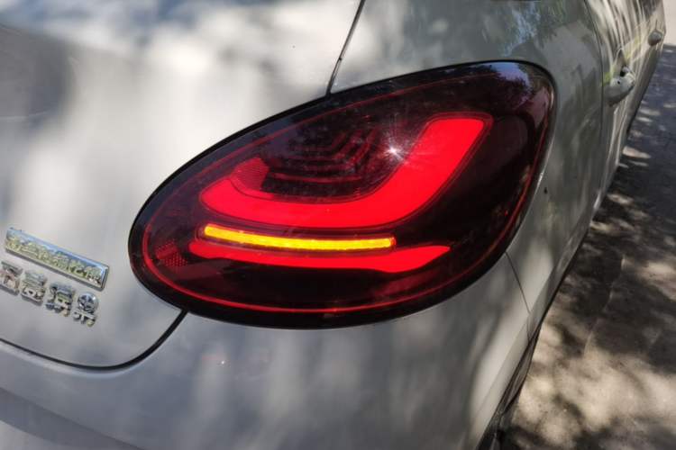 Used Wuling Bingo 2024 333 km Enjoyment Version Right Rear Taillight
